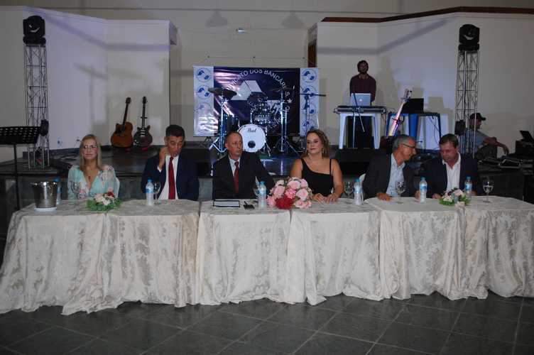 EMPOSSADA A NOVA DIRETORIA DO SINDICATO DOS BANCÁRIOS DE GUARATINGUETÁ E REGIÃO img