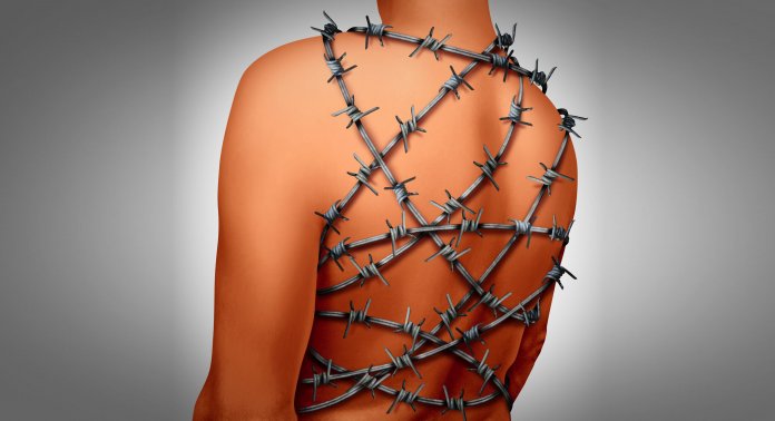 EMOÇÕES QUE CAUSAM DOENÇAS: 18 DORES CRÔNICAS LIGADAS A ESTADOS EMOCIONAIS img